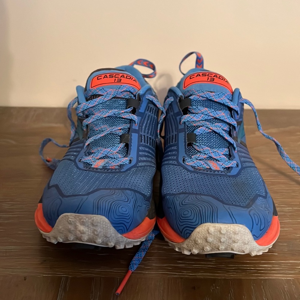 Brooks Cascadia 13- Women’s 8.5